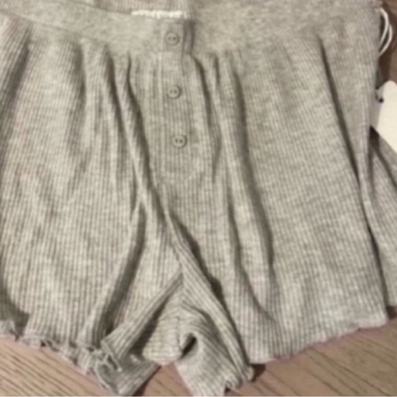 PJ Salvage Textured Essentials Solid Shorts - Picture 5 of 7